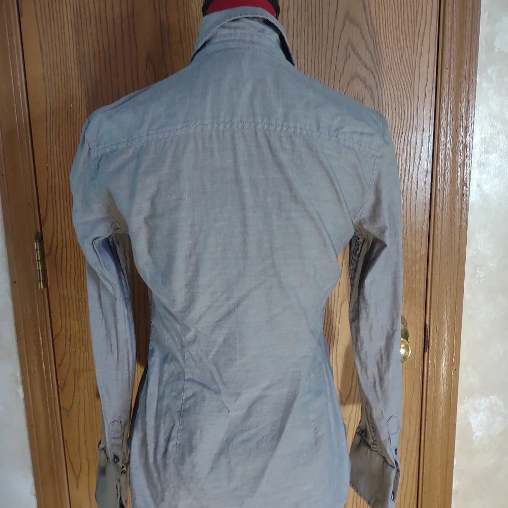 Tommy Hilfiger Button Shirt - Picture 2 of 8